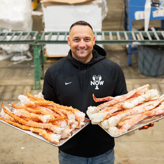 🧊 Flash-Frozen Excellence:Super Colossal Russian King Crab Legs